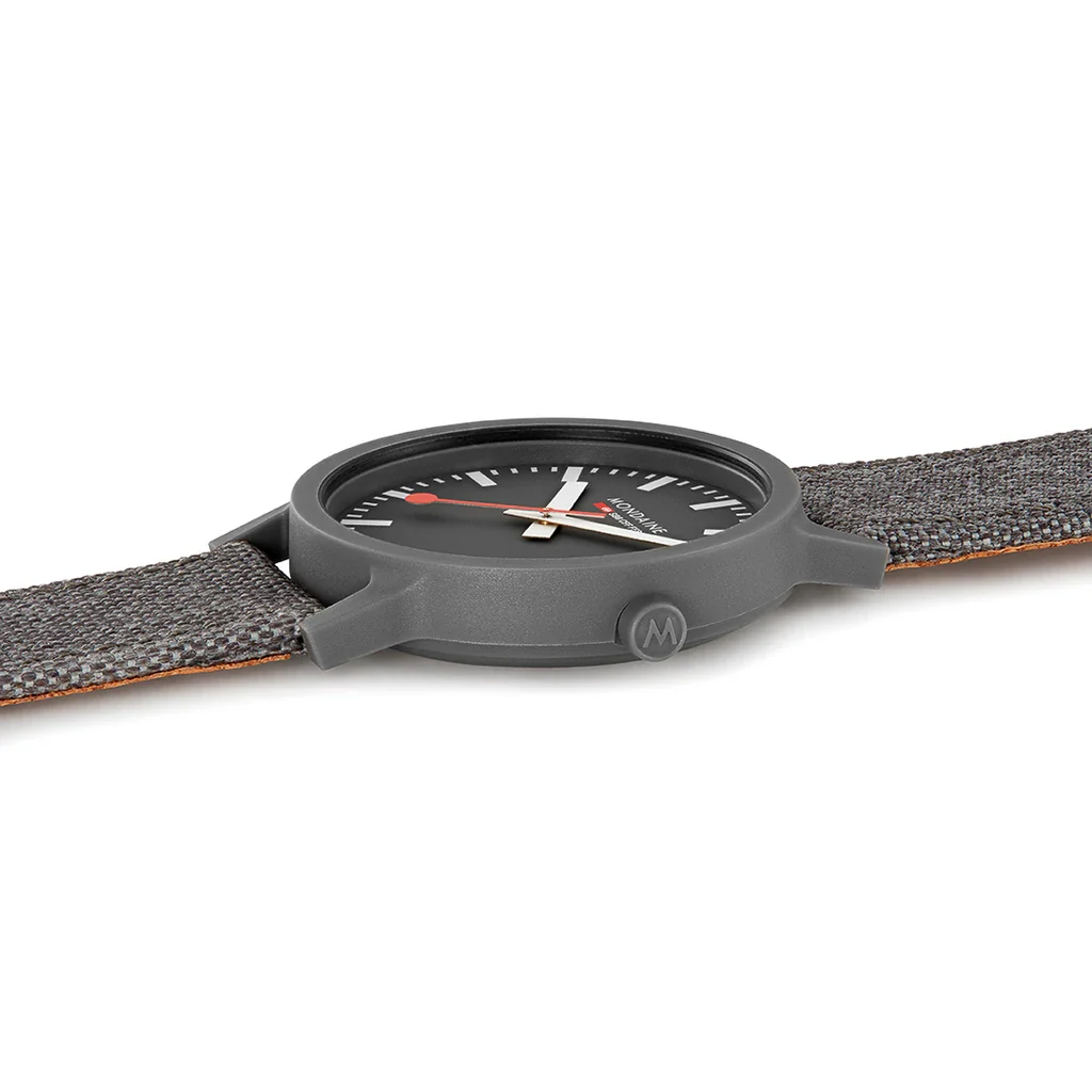 Mondaine Watch Essence - Image 3