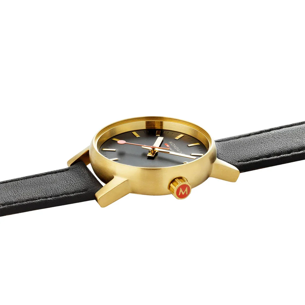 Mondaine Evo2 40 Gold IP D - Image 4