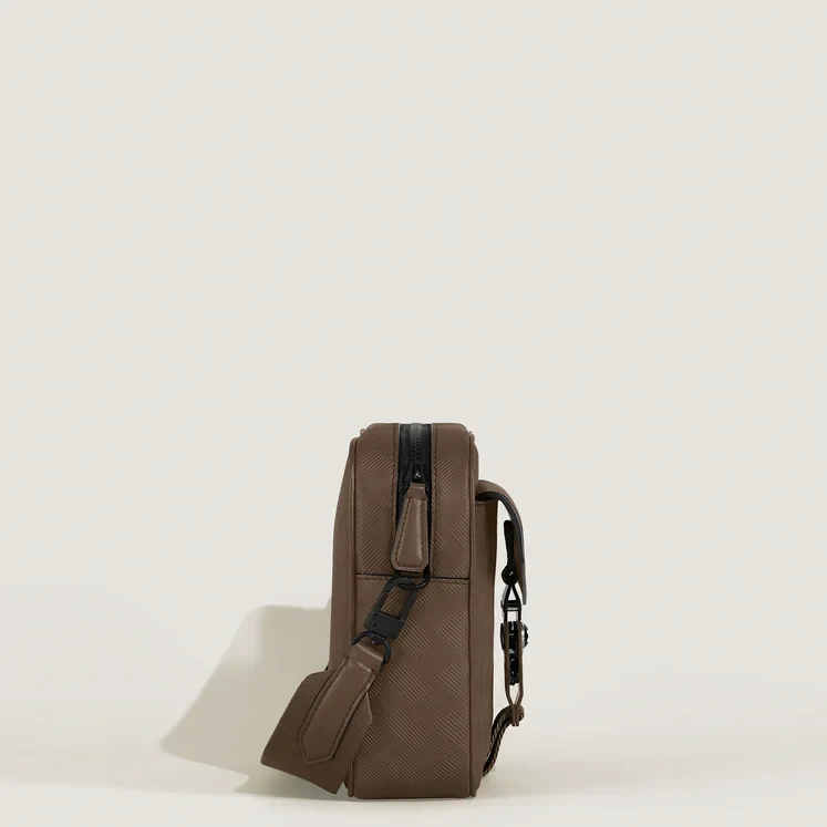 Montblanc Mlock 4810 Messenger Bag - Image 5