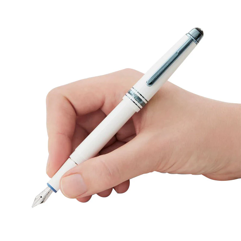 Montblanc Writing Instrument Meisterstuck Glacier Classique Fountain Pen White M D - Image 2