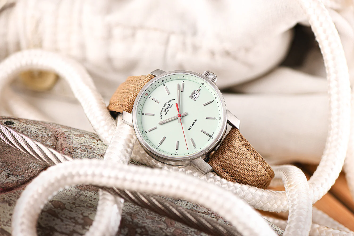 Muhle Glashutte 29er Big Mint Canvas Watch - Image 4