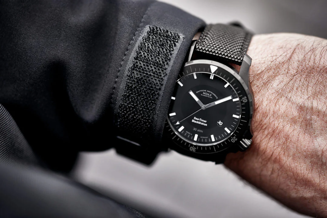 Muhle Glashutte Sea Timer Black Motion Watch - Image 2
