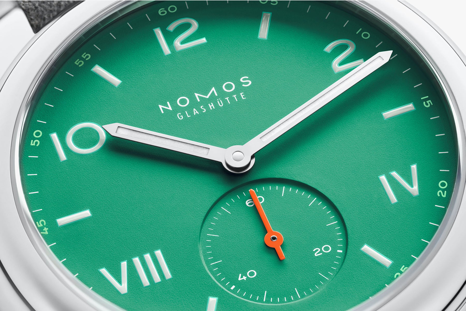 Nomos Glashutte Club Campus Electric Green Sapphire Crystal Watch - Image 4