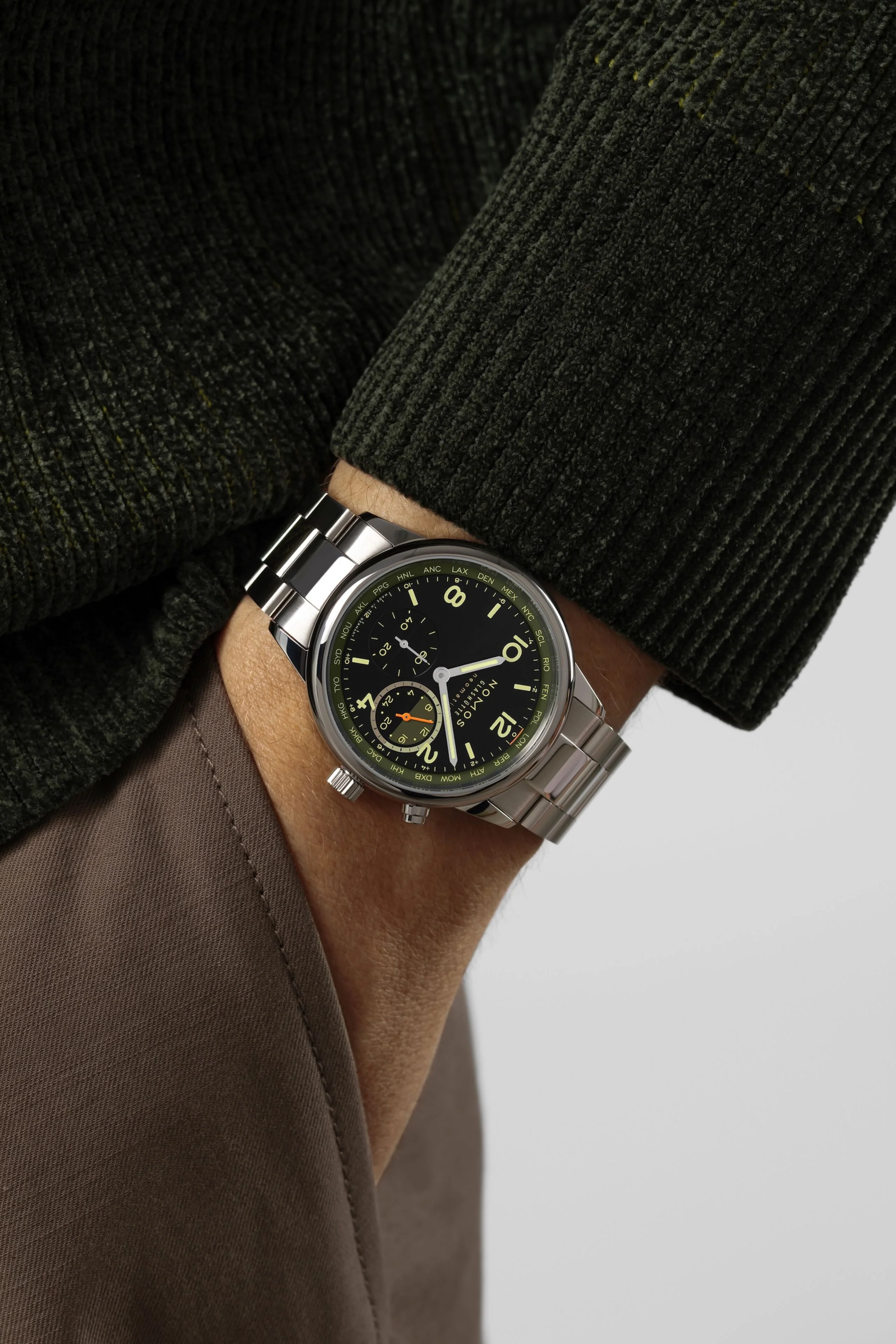 Nomos Glashutte Club Sport Neomatik Worldtimer Vector Limited Edition Watch - Image 5