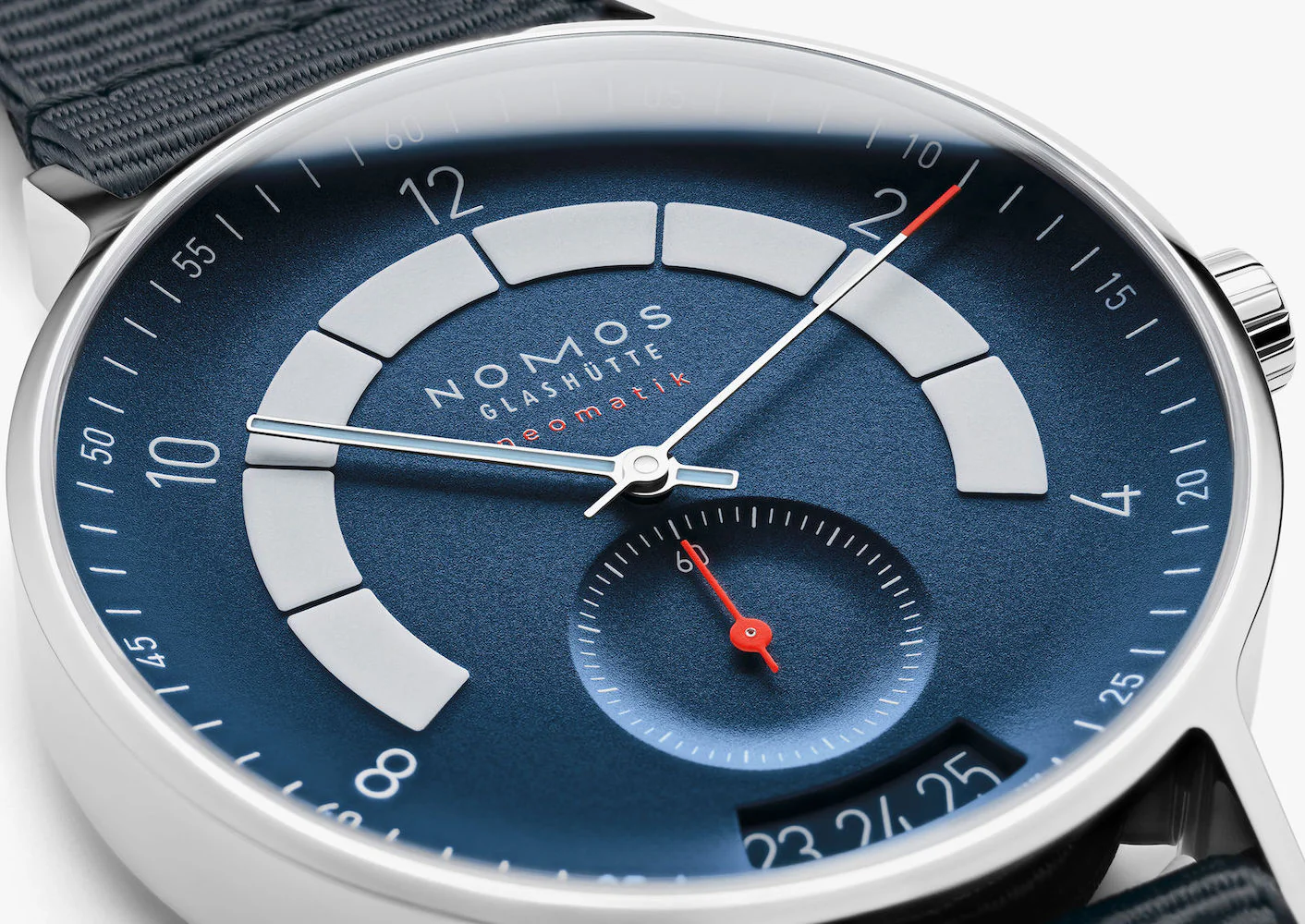 Nomos Glashutte Autobahn Neomatik 41 Date Midnight Blue Sapphire Crystal Watch - Image 6