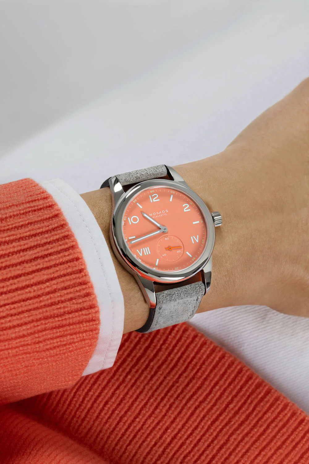 Nomos Glashutte Club Campus Cream Coral Steel Back Watch - Image 4