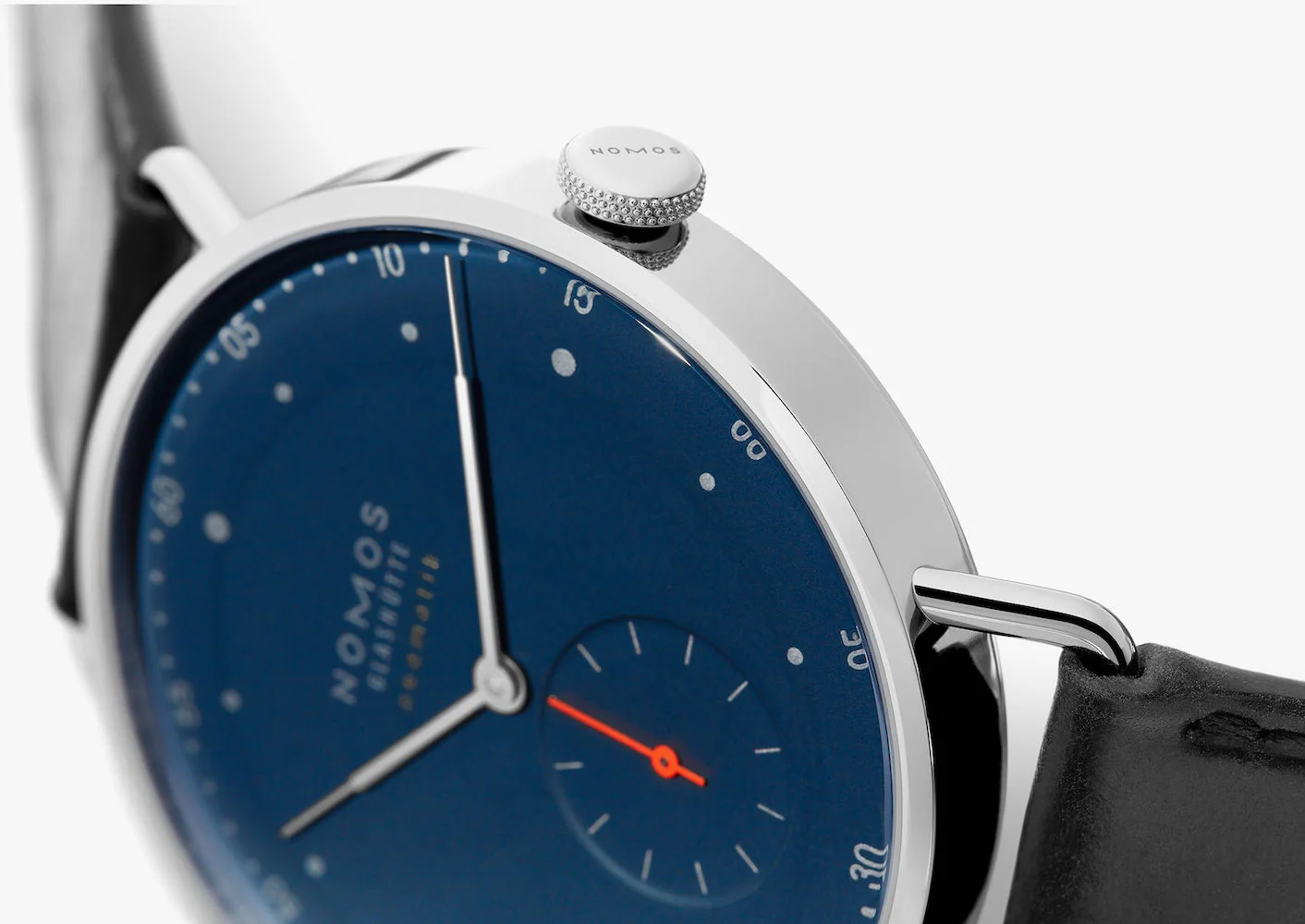 Nomos Glashutte Metro Neomatik 39 Midnight Blue Sapphire Crystal Watch - Image 6