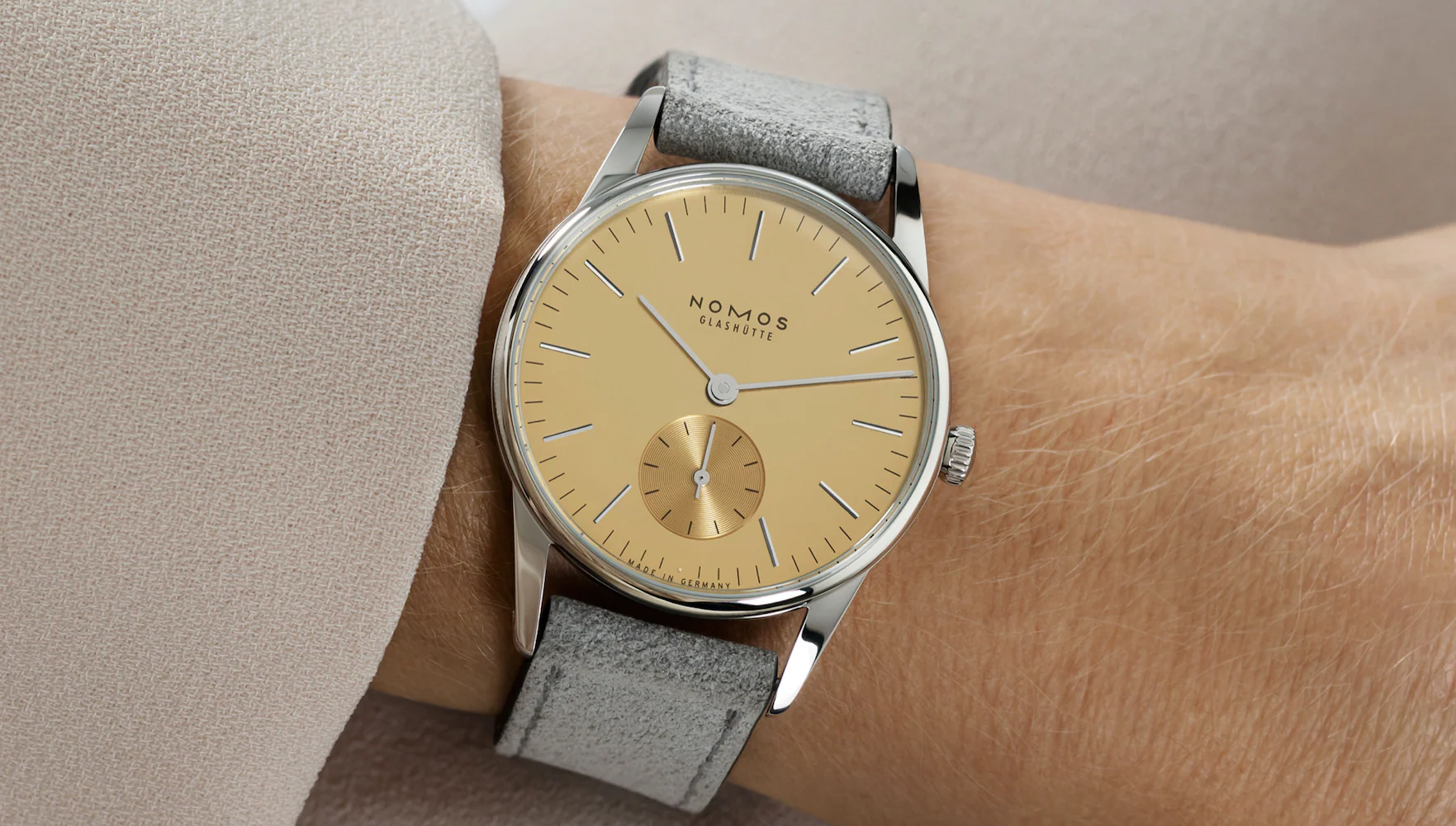 Nomos Glashutte Orion 33 Gold Sapphire Glass Watch - Image 6
