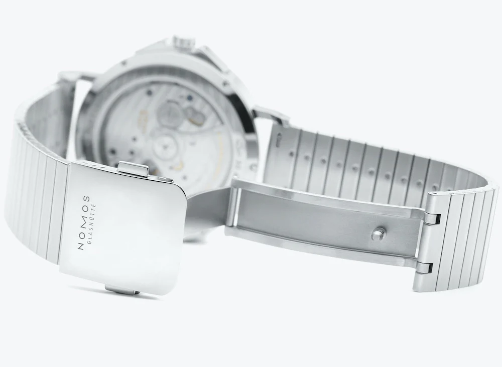 Nomos Glashutte Tangente Sport Neomatik 42 Date Marine Black Sapphire Crystal Watch - Image 6
