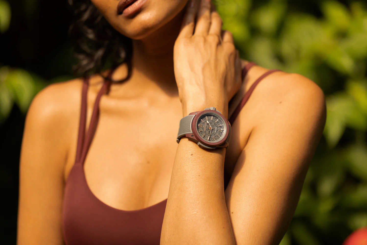 Norqain Watch Wild One & Norteq Burgundy Grey Mesh - Image 2