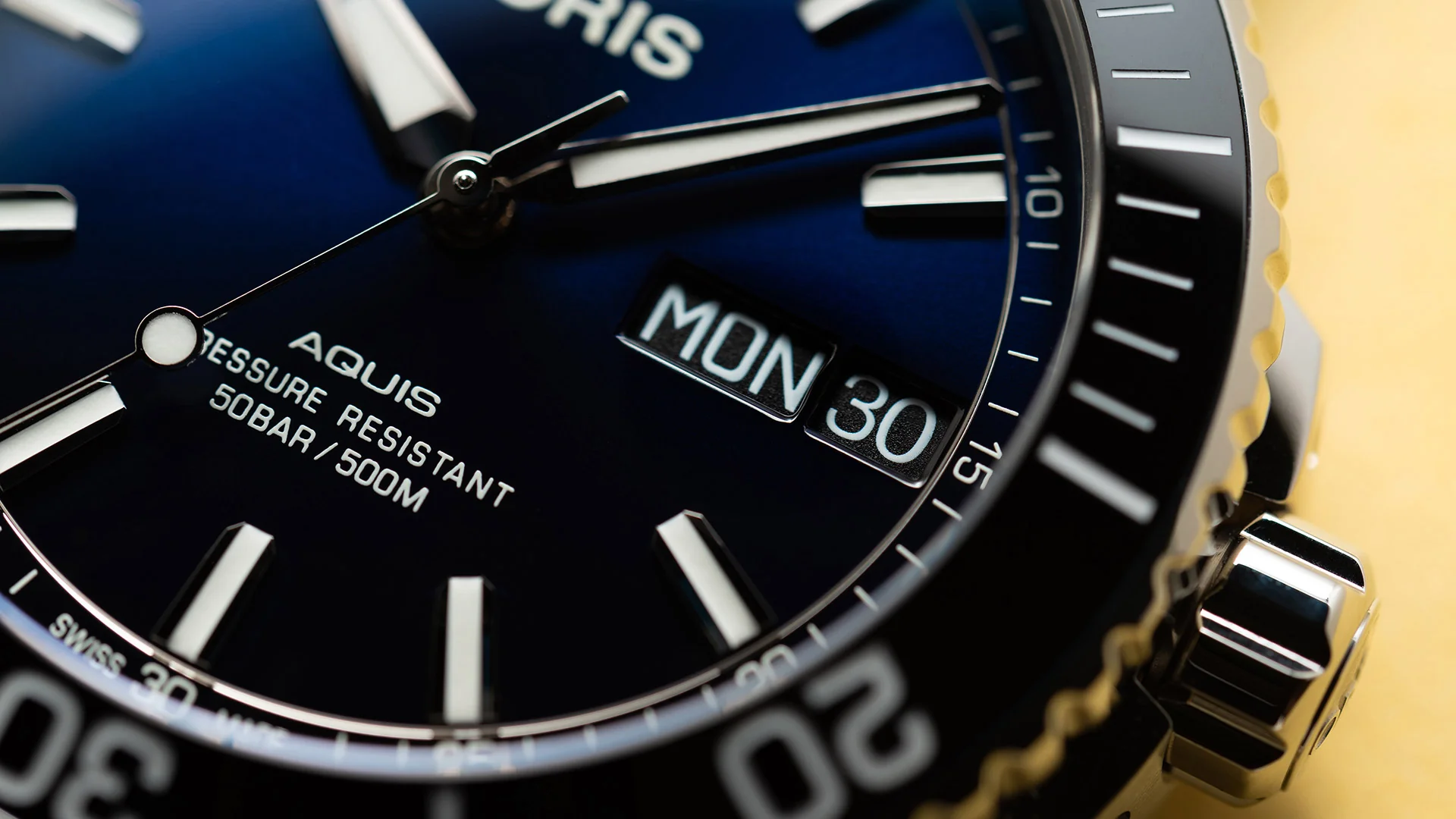 Oris Watch Aquis Big Day Date - Image 3
