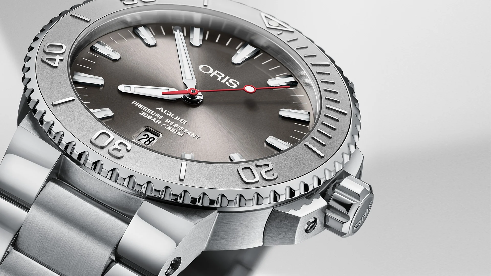 Oris Aquis Date Relief Rubber - Image 3
