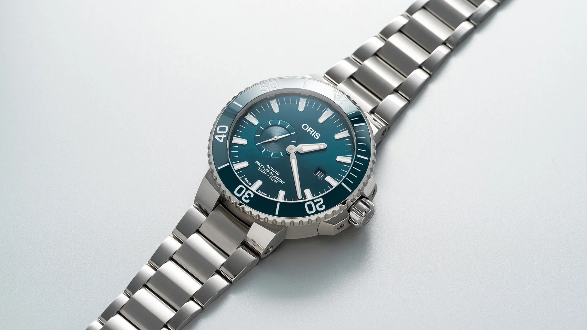 Oris Aquis Date Small Seconds Bracelet Watch - Image 3