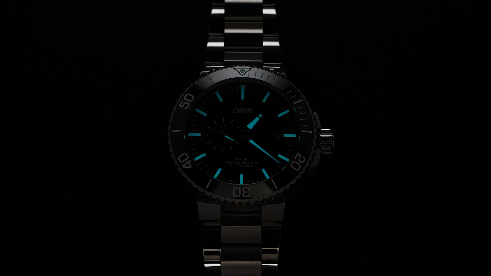 Oris Aquis Date Small Seconds Bracelet Watch - Image 5