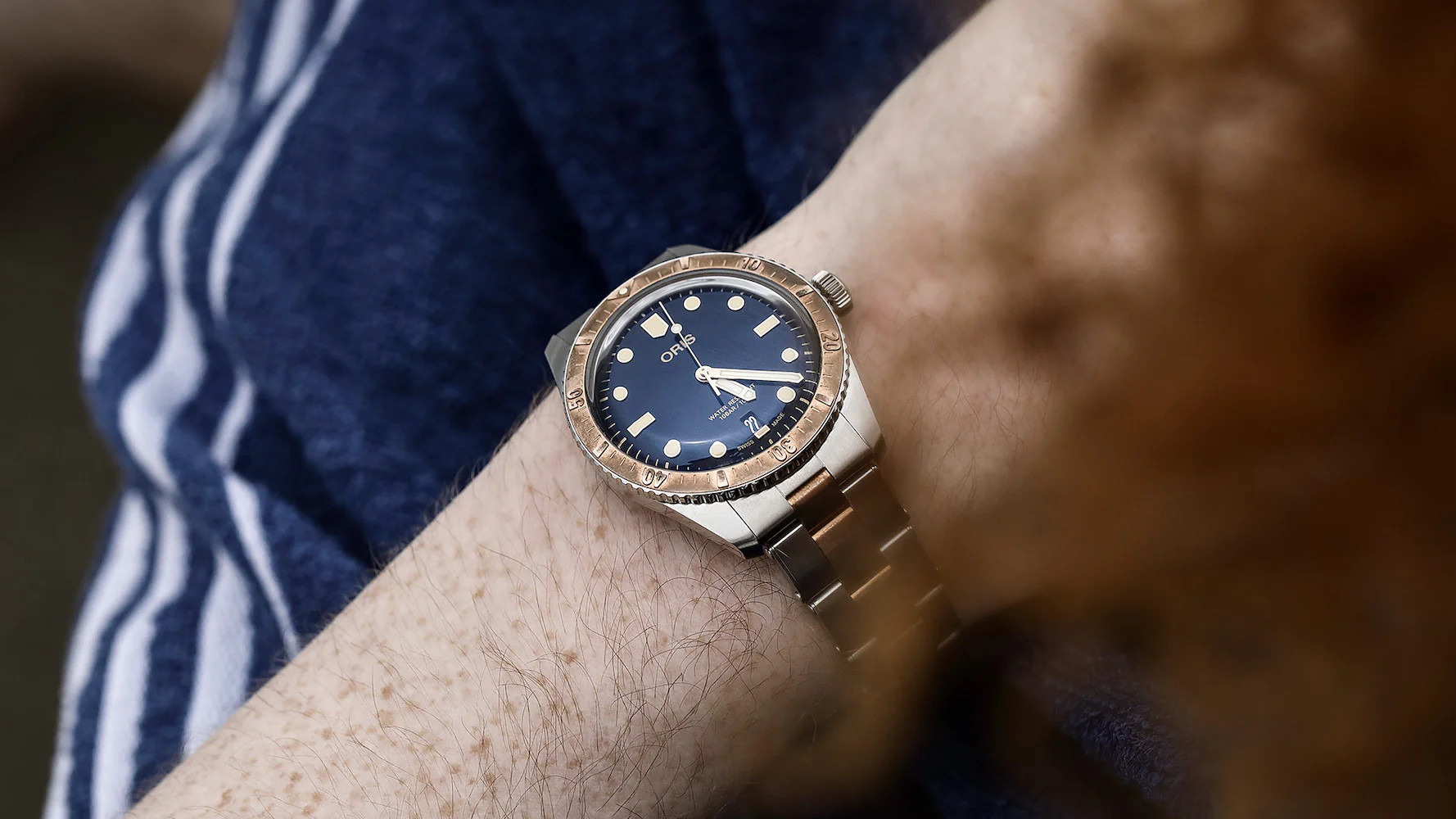 Oris Divers Sixty-Five Bi-Colour - Image 2
