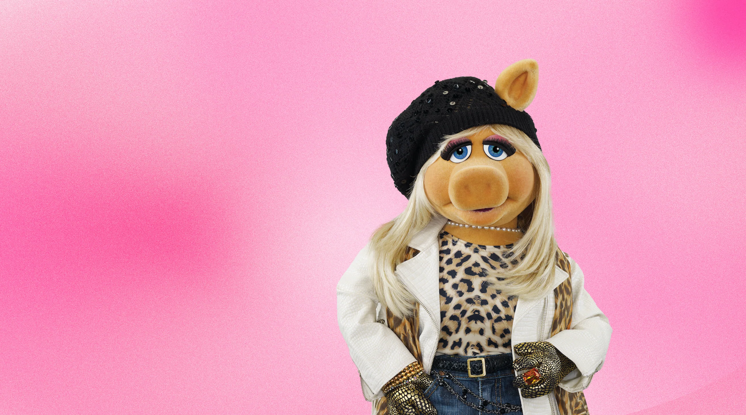 Oris ProPilot X Miss Piggy Edition Watch - Image 6