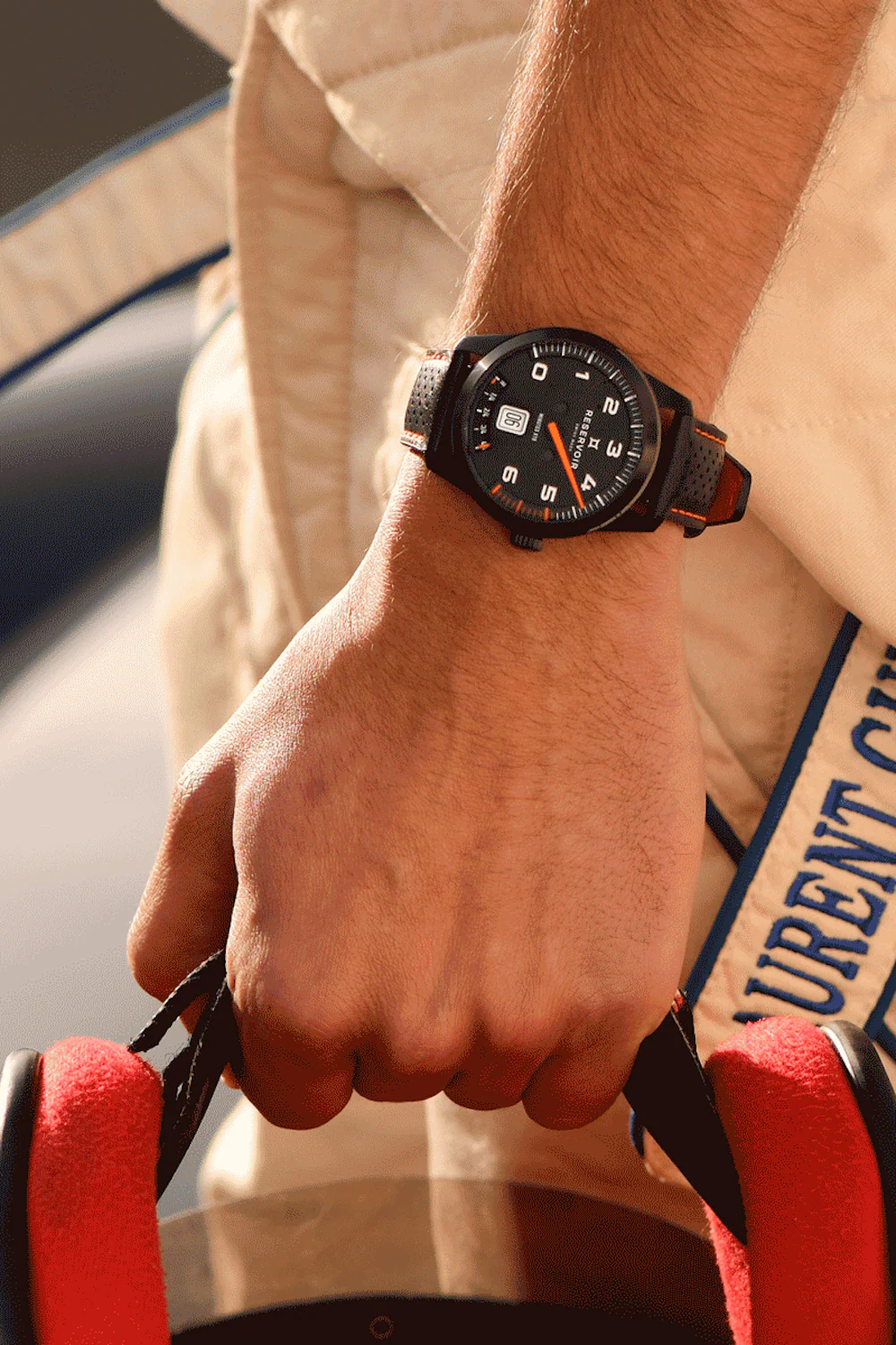Reservoir Watch GT Tour 371 SE Limited Ediion - Image 5