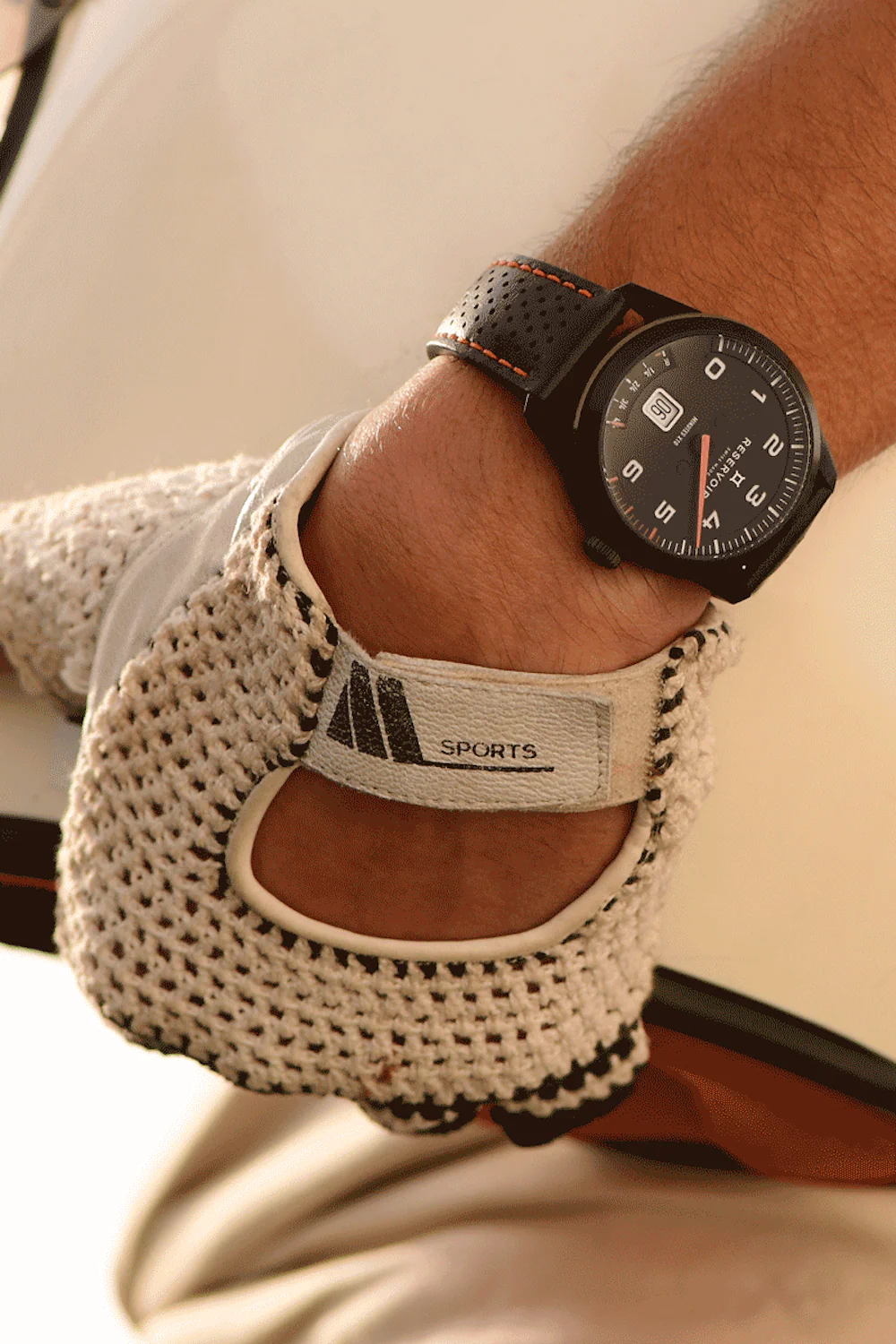 Reservoir Watch GT Tour 371 SE Limited Ediion - Image 6