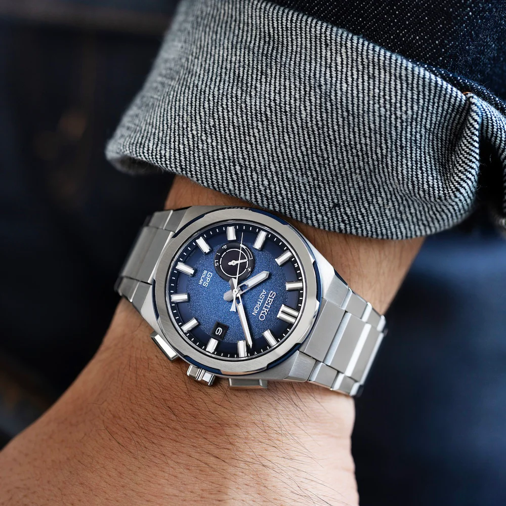 Seiko Astron GPS Solar Earth Watch - Image 6
