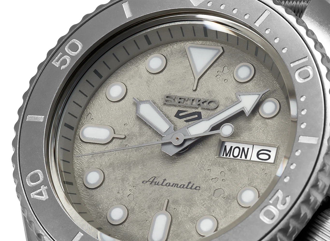 Seiko Watch 5 Sports Cement - Image 2