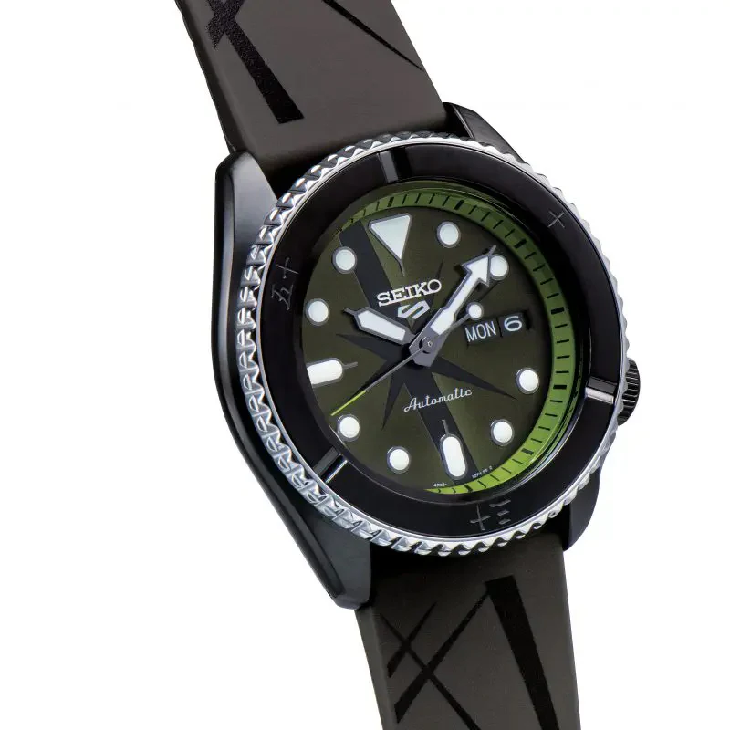 Seiko Watch 5 Sports One Piece Roronoa Zoro Limited Edition D - Image 4