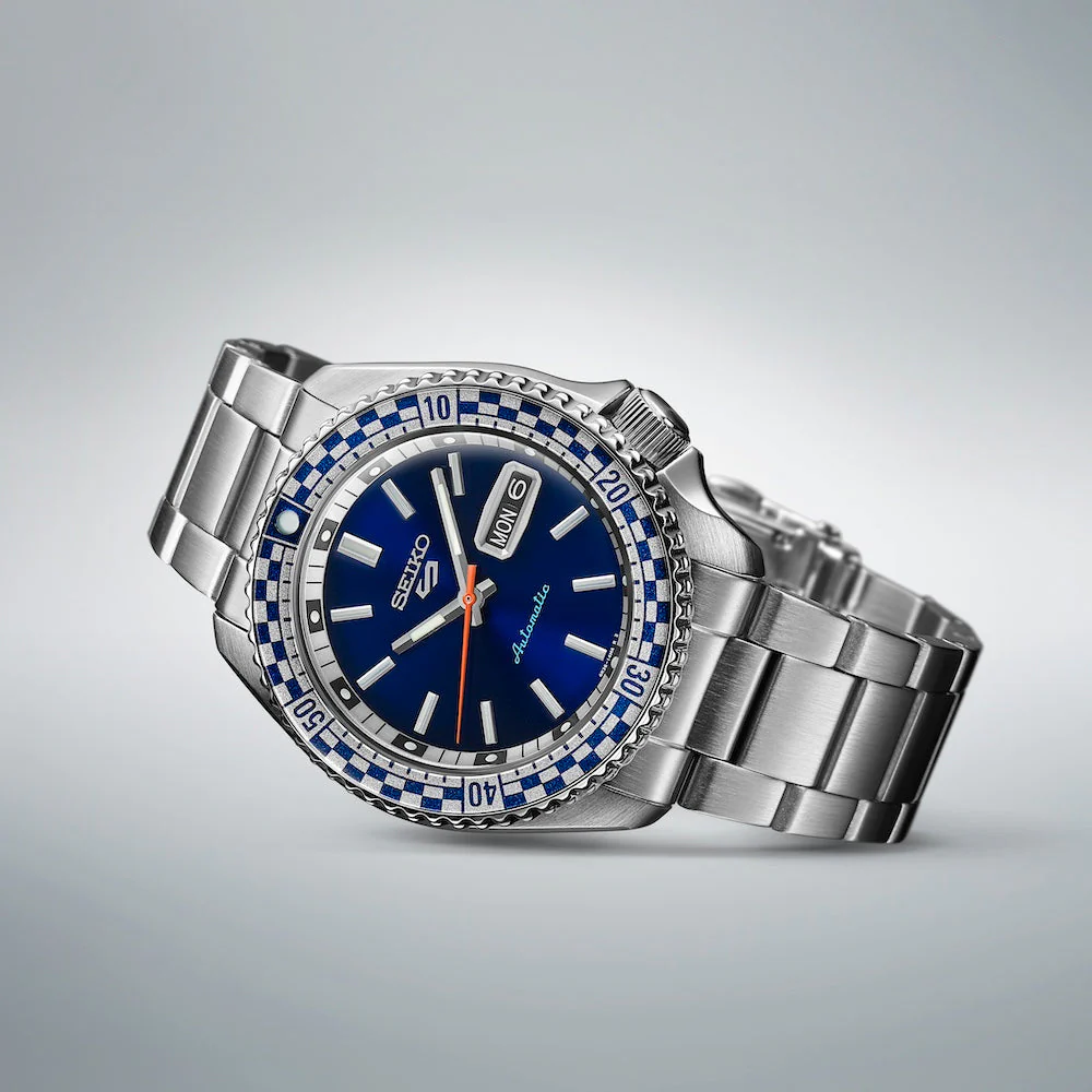 Seiko 5 Sports Petrol Blue Checkered Flag Special Edition Watch D - Image 4