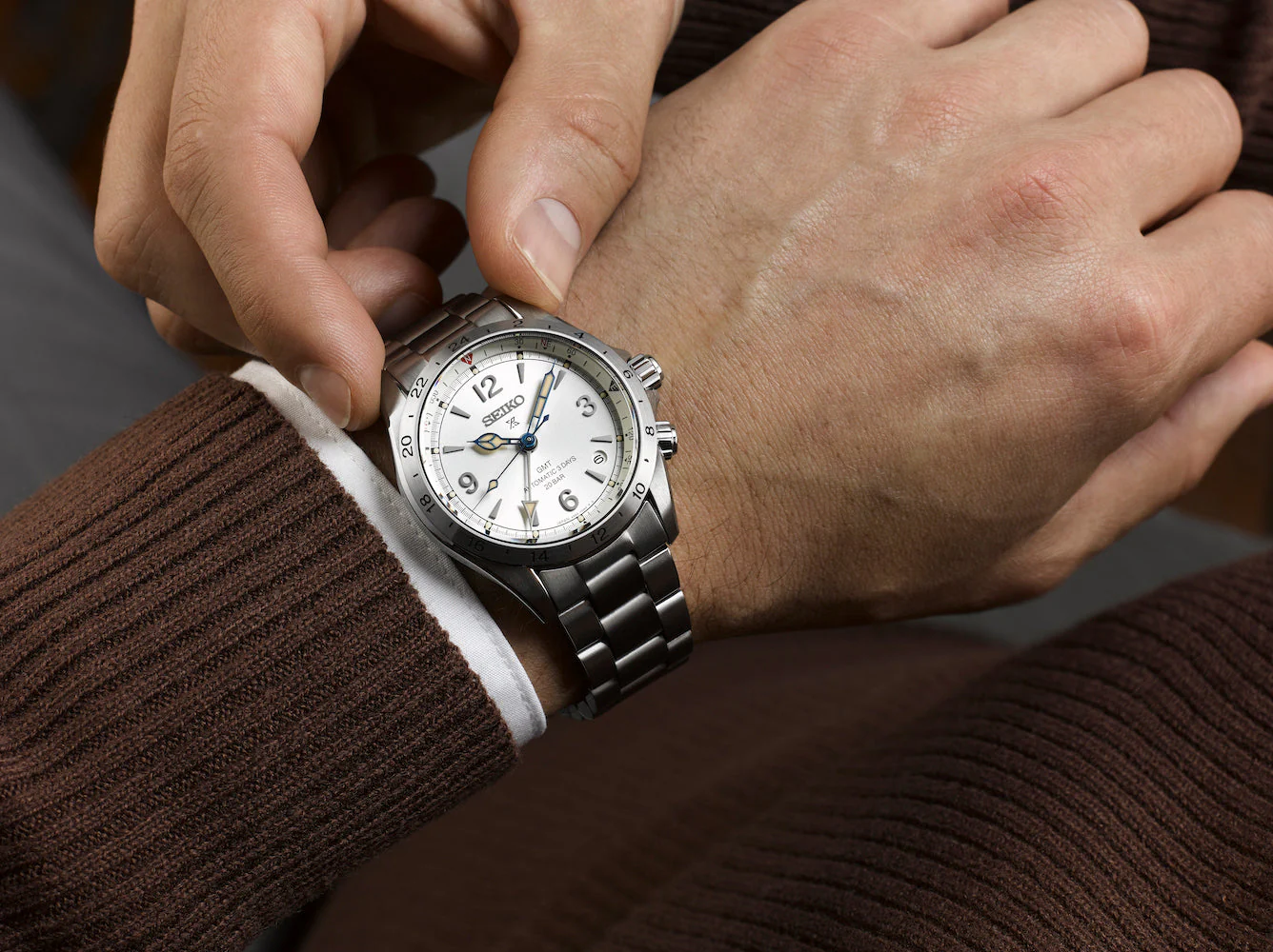 Seiko Prospex Alpinist GMT 110th Anniversary 72hr PR Limited Edition Watch D - Image 4