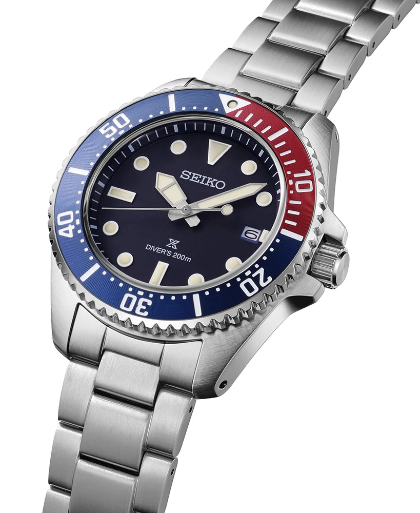 Seiko Prospex Solar Divers Blue Red Blue Watch - Image 2
