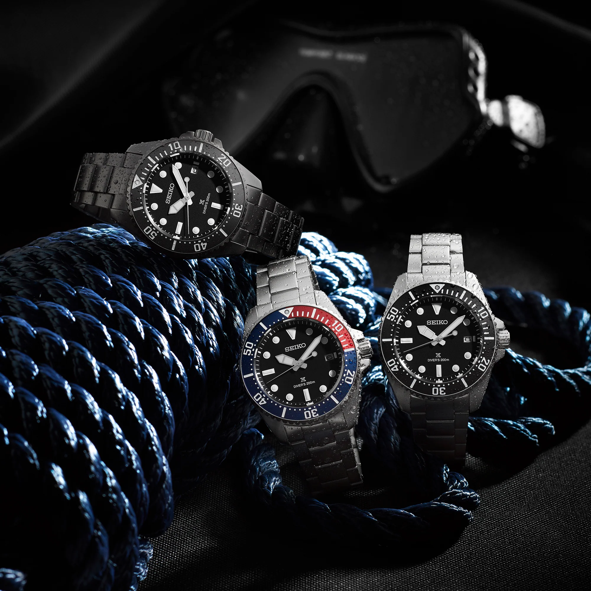 Seiko Prospex Solar Divers Pure Black Watch - Image 4