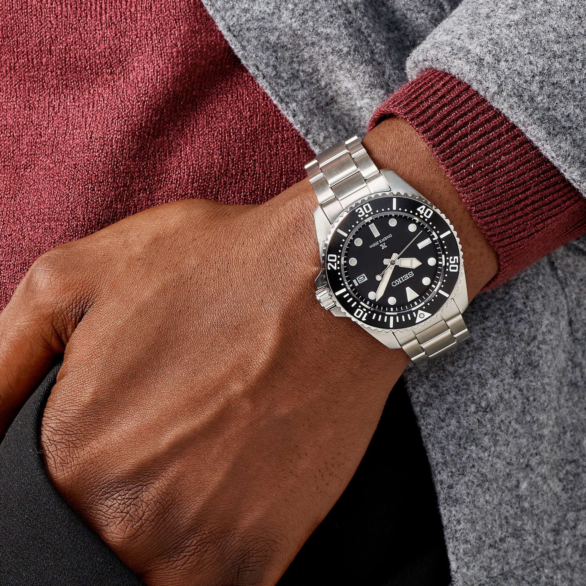 Seiko Prospex Solar Divers Pure Black Watch - Image 5