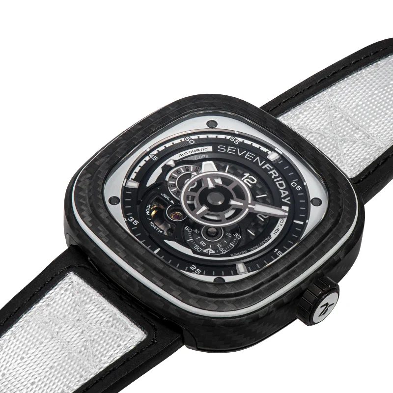 SevenFriday Watch P3C/07 White Carbon - Image 3