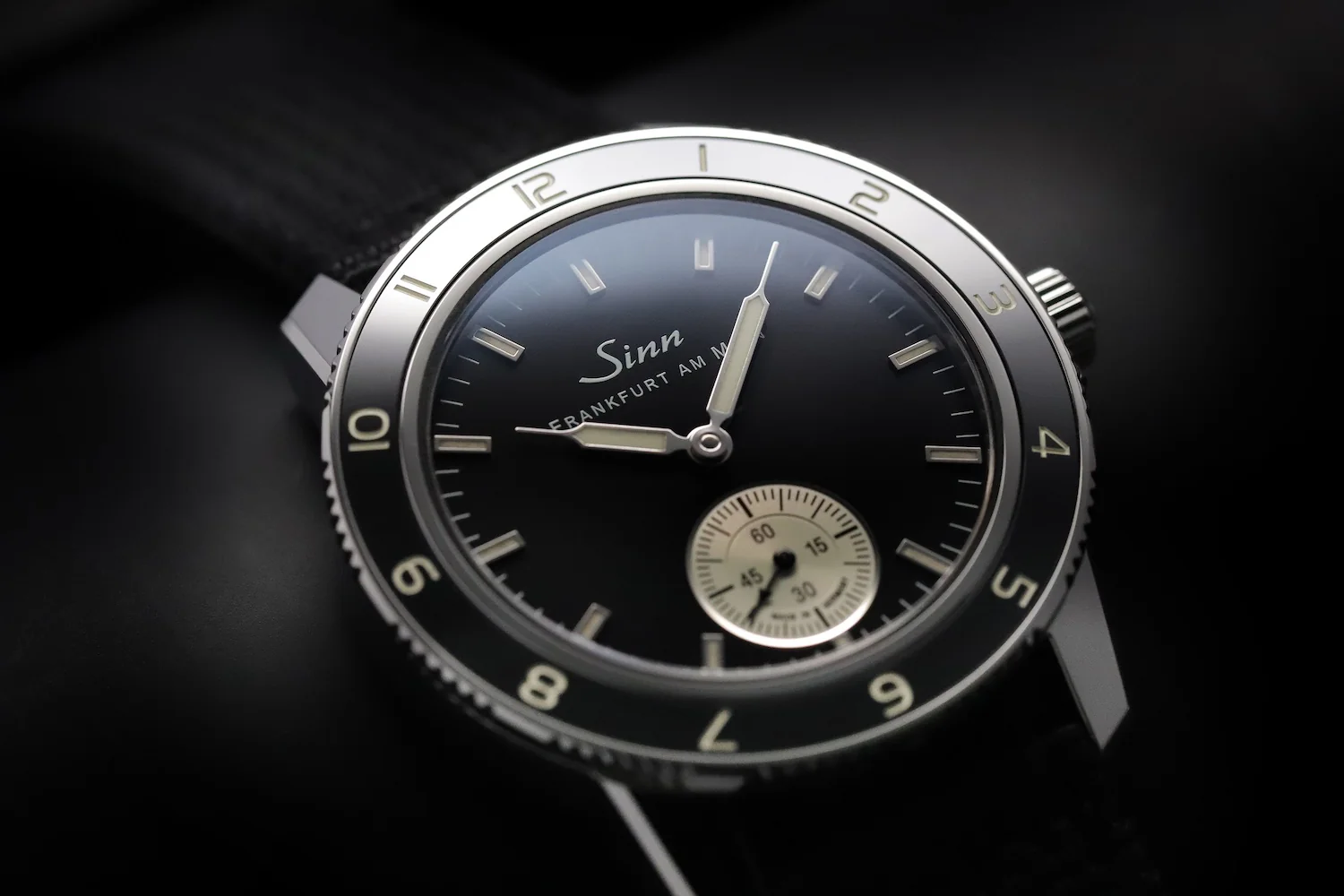 Sinn 104 Classic 12 Silicone Watch - Image 3