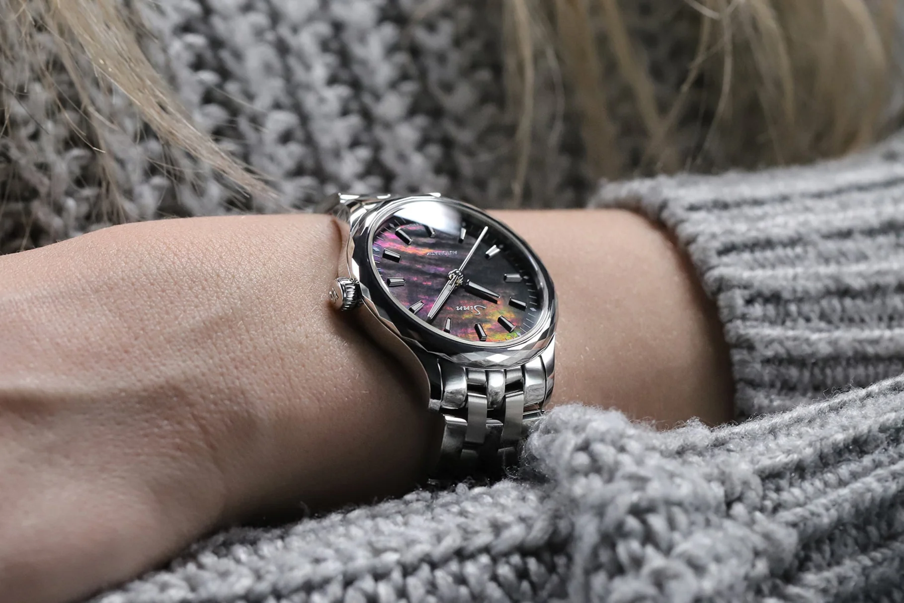 Sinn 534 MOP S Fine Link Bracelet Watch - Image 3
