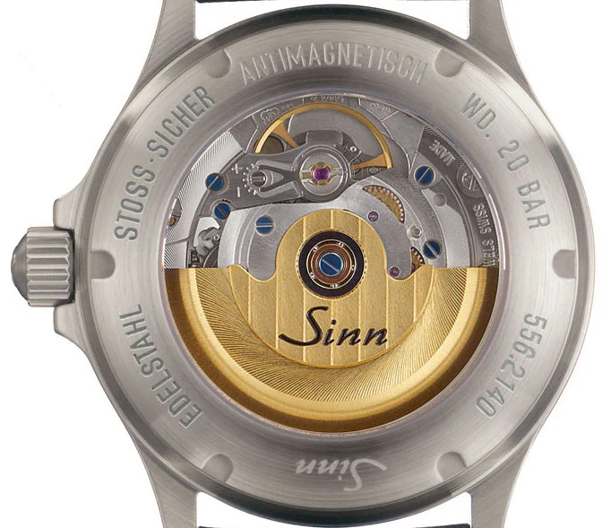 Sinn 556 I B H-Link Bracelet Watch - Image 2