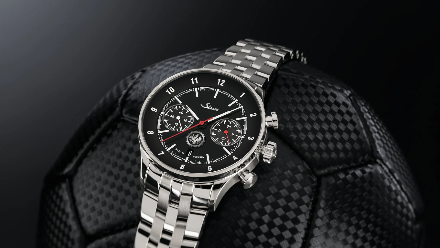 Sinn Watch 910 Eintracht Limited Edition - Image 6