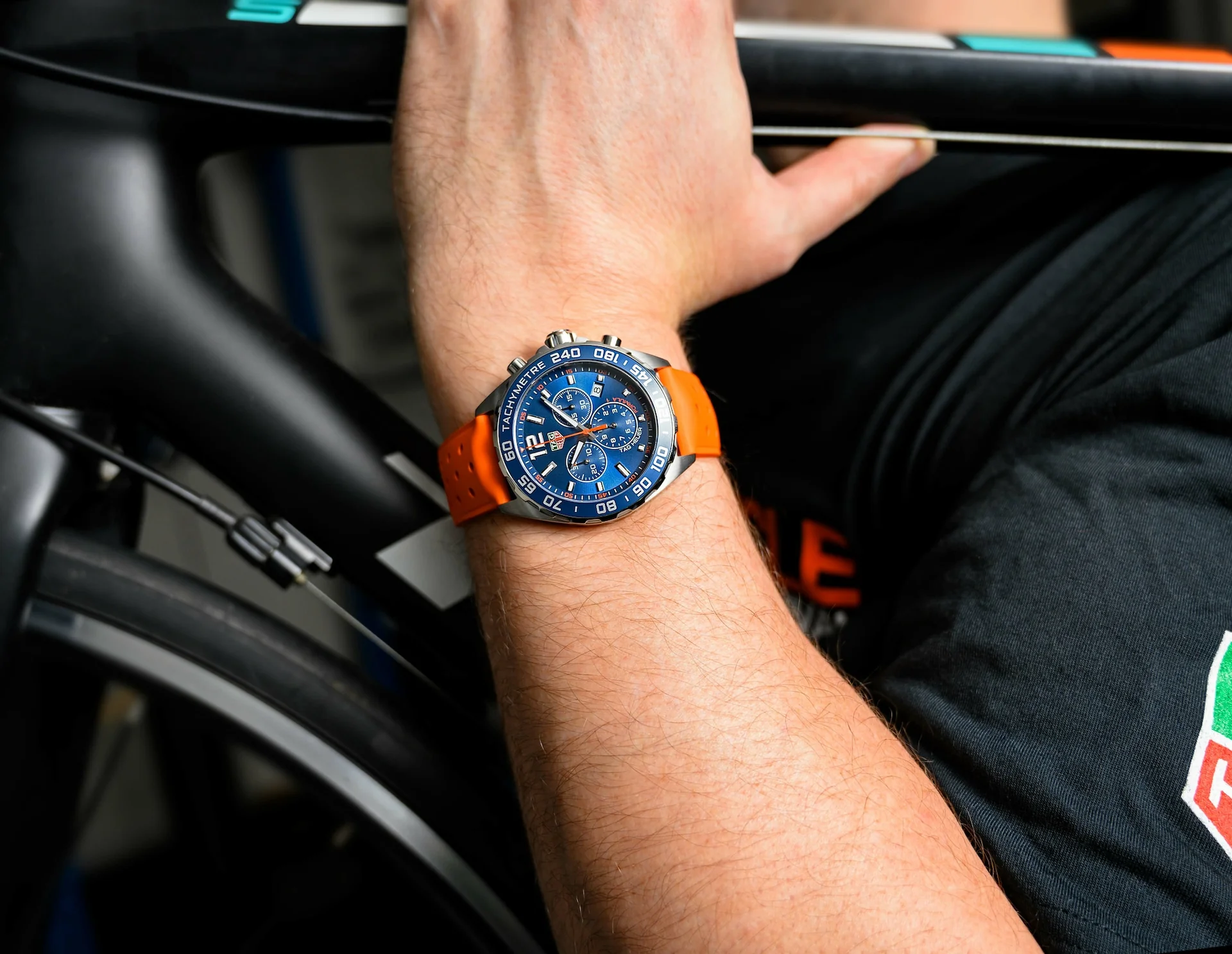 TAG Heuer Formula 1 Chronograph Mens Watch - Image 2