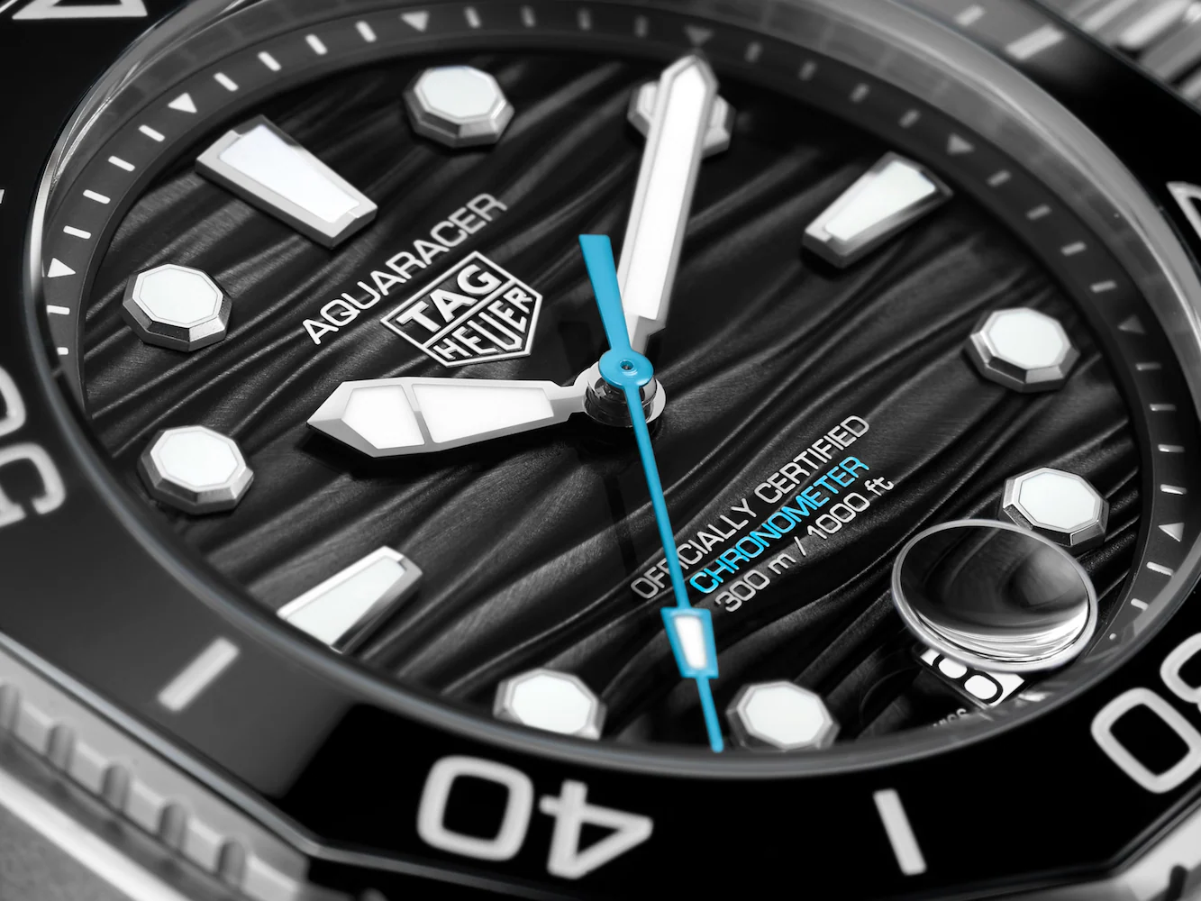 TAG Heuer Aquaracer Professional 300 Bracelet Watch - Image 4