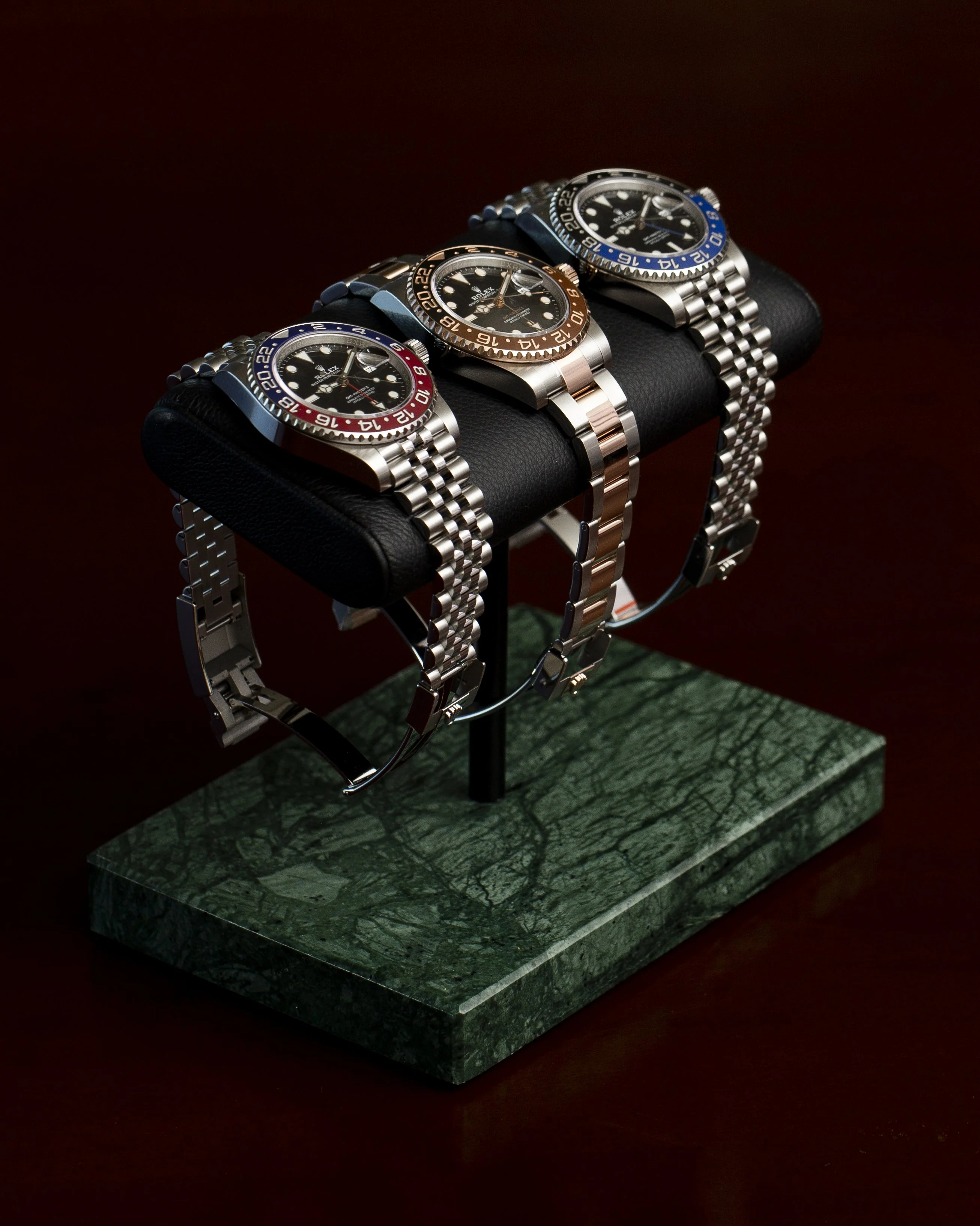 The Watch Stand Duo Green & Black - Image 6