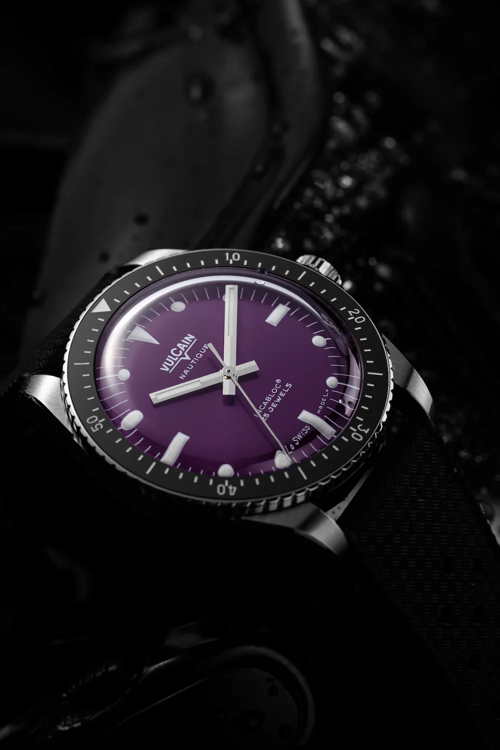 Vulcain Skindiver Nautique Purple Black Leather Limited Edition Watch - Image 5