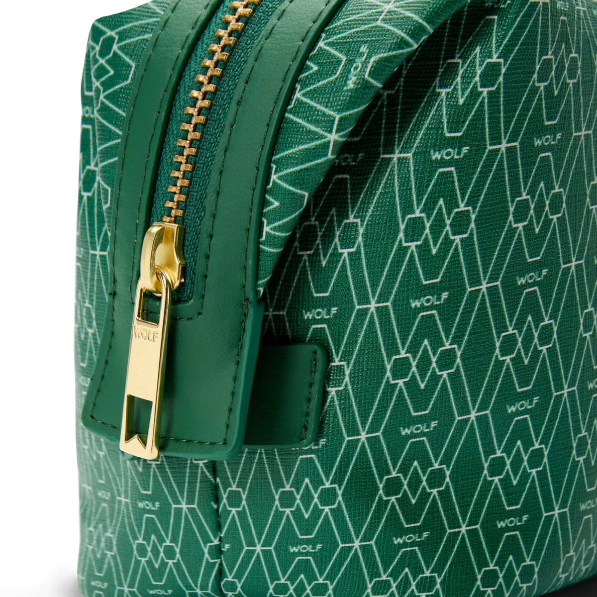 Wolf Signature Vegan Collection Green Washbag - Image 5